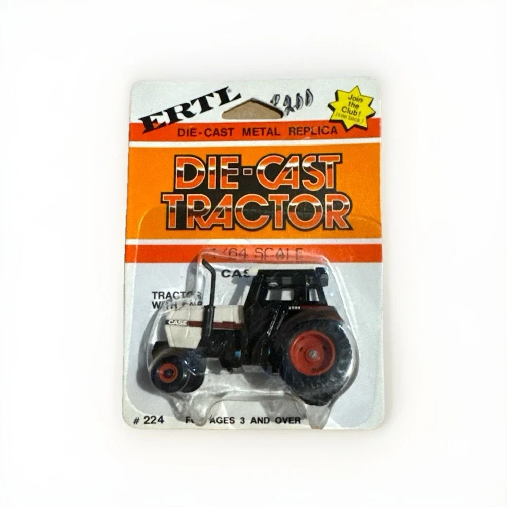 ERTL 1/64 Case 2594 with Cab White Die-cast Tractor #224 NIB